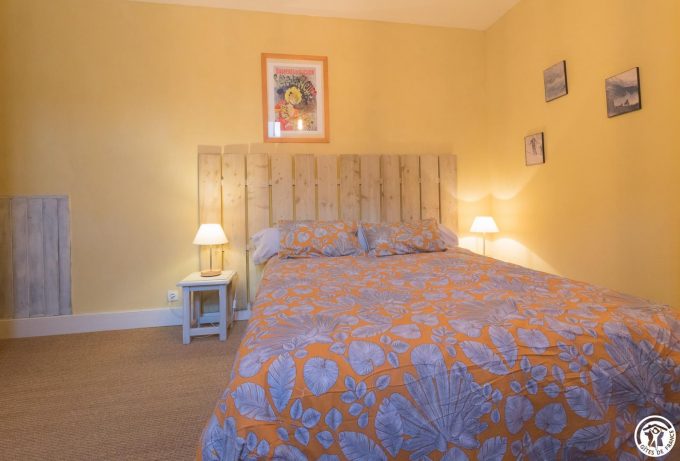 31G300454-010926e1f649453ea04a502e29c643ba