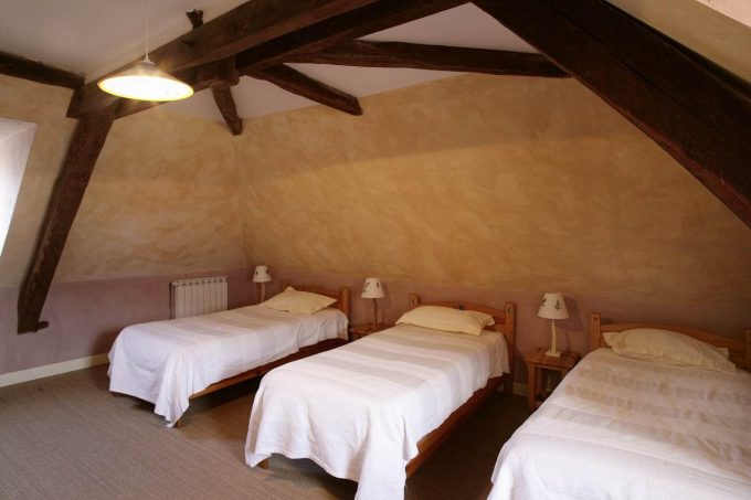 31G300454-012b5e006d034bdebc3bb62bd15e42a6