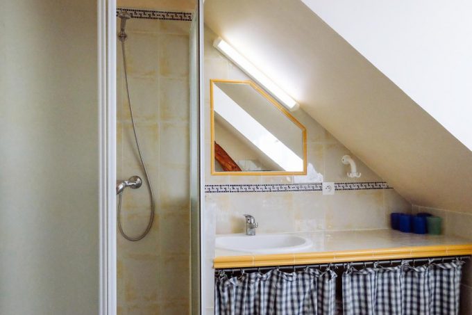 31G300454-0def14d8c2e345d084e80530ff422d82