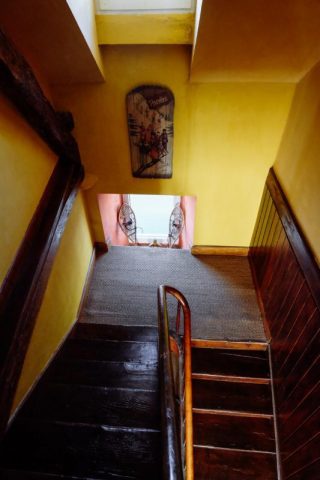 31G300454-19bb6b697fcb458c961106707e7e5153