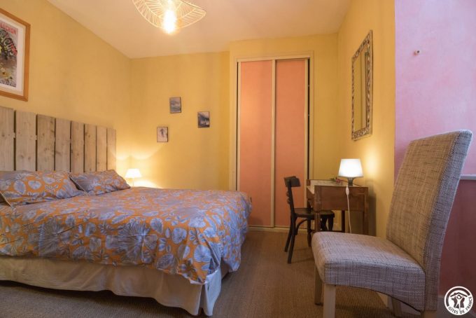 31G300454-2d804f8d6e084c908998846cc2754555