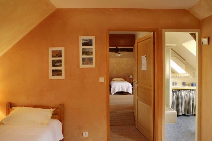 31G300454-654451ce8f5e4f2fa9020819520ead9f