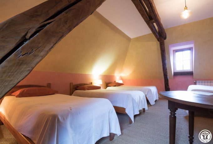 31G300454-6efe037dee1e4668ba1ac199630c493e