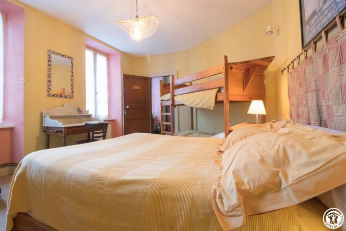 31G300454-7c4b8f690c634cdda17116aab26e8e00