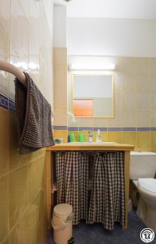 31G300454-b10eb1de3f694c38a08addb7fe1bbf48