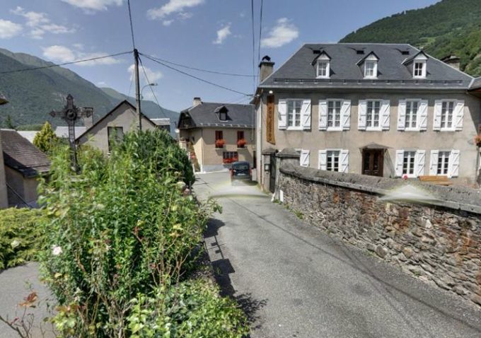 31G300454-b1322487adcb40c59e03a11db983858e