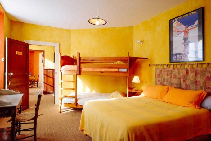 31G300454-cf9ce1db93f441e7b54f706be4bf8235