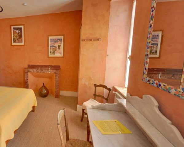 31G300454-f9b7b8396895455bbe0522f268e8eda4