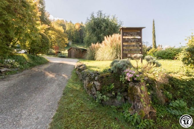 31G301028-096efd38f553403a8ad9dd71b081c369