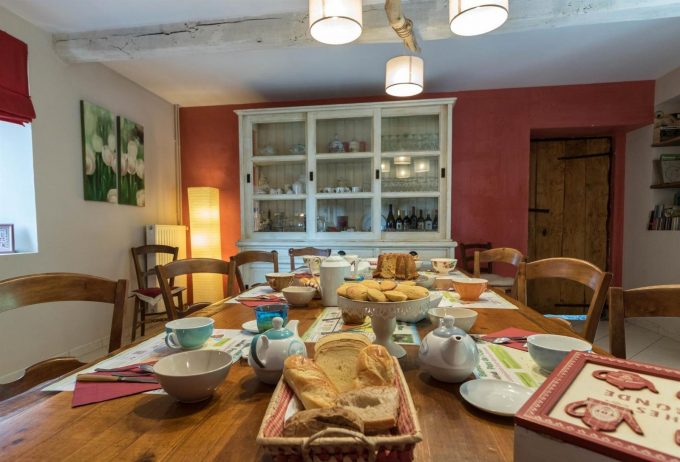 31G301028-11bcbe94358241b3a1e1f2eef80515cd