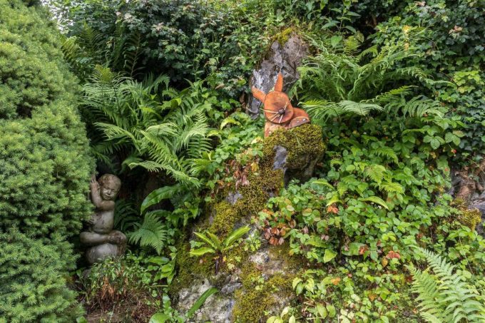 31G301028-8dbbe66cd188480b9b39c977f932961c