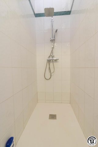 31G301028-b2125cf120a040dcb9e0492da1689d20