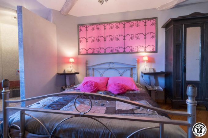 31G301028-d8898e53b6a34d018ddaa743c000e466