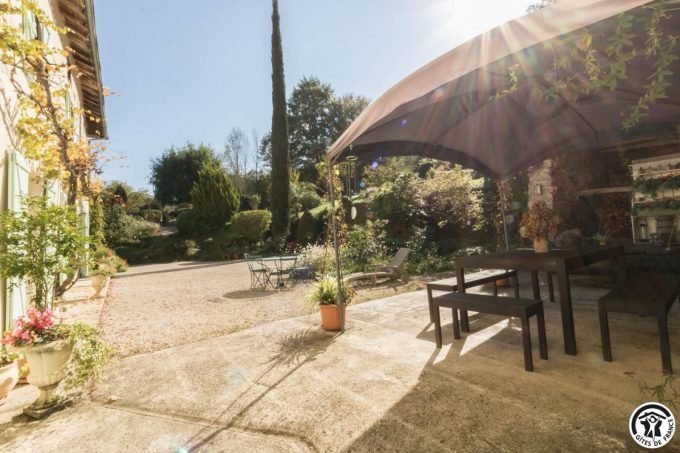 31G301028-fa968e444aad4e5ab4c6ddf2eb69d92f