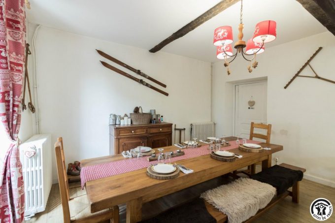 31G301394-1d0b64caf3b34ec597010a20c5b4458c