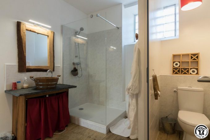 31G301394-3612c1d1a35a4613b18ab88390d06a0a