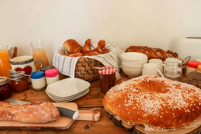 31G301394-80d1286eebef4d0bb46fff07b7a21829