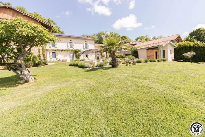 31G301569-bc3539c137cc48e796f571a6bd7d8a1b