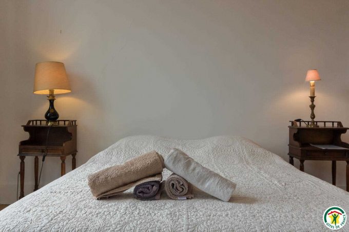 31G301577-a2a62a24bac24ca69ed2c322b9a95e4c