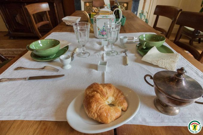 31G301577-e9d1a0421fd74db6bbf05cc8e288f6dc