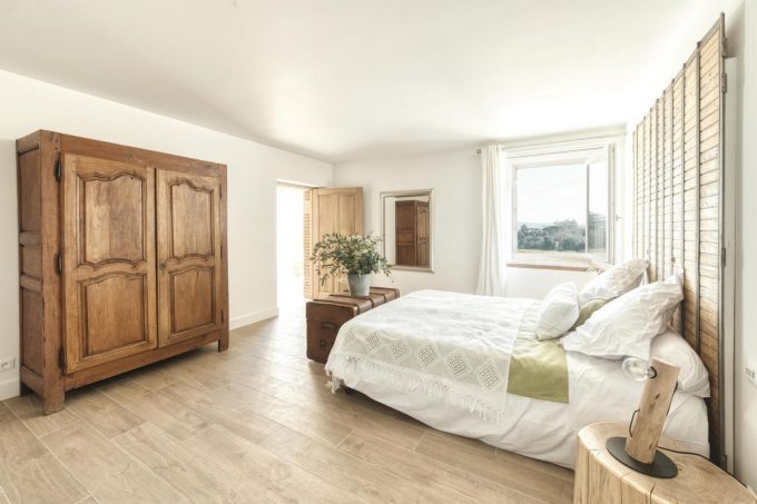 31G301623-75169f3e7e0f49b48aa5604c14f070b2