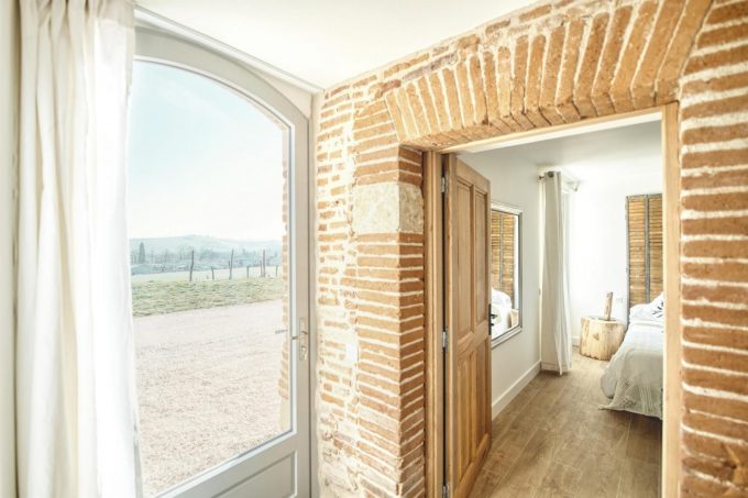 31G301623-871dc64fc8c642fcb937bdd6b376a117