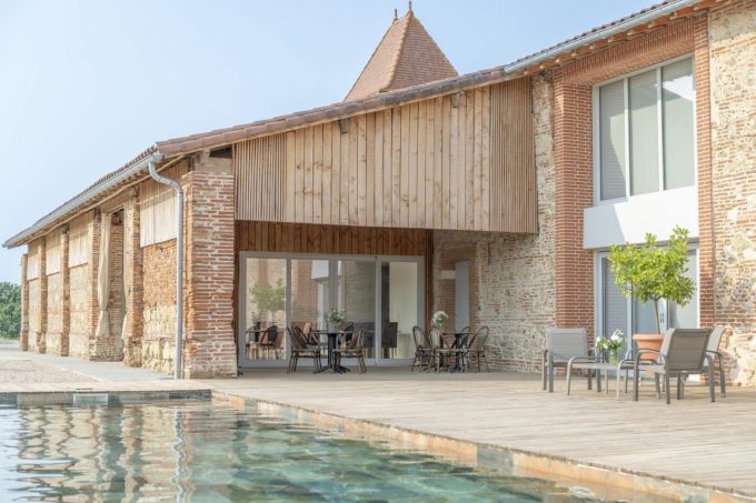 31G301623-f01a3e7e4c53450aa1b92a377b1d1bcf