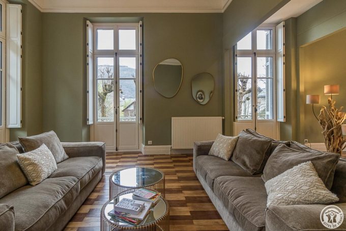 31G301670-e88bb1c5ed404df9ac6b1a77b94488ac