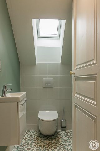 31G301670-ea8fcbda851443d3a9701fdefca2b881