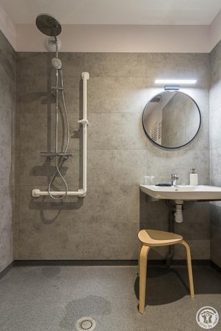 31G301726-491c38d5c9ab4190b7f11c74132b3514