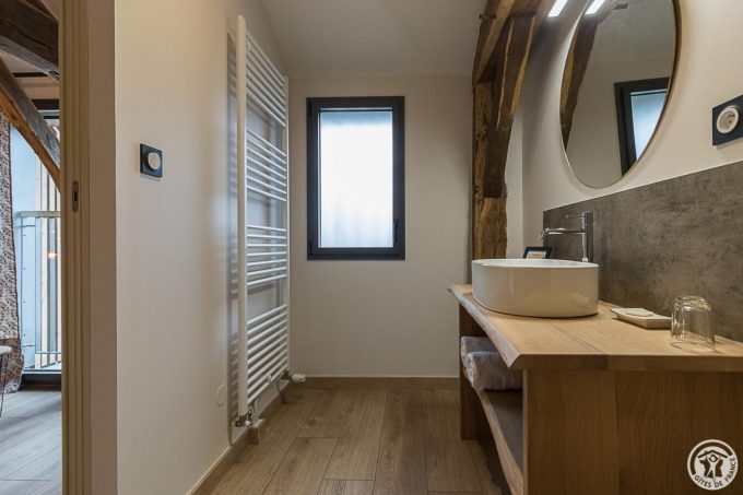 31G301726-5fade195adea4098a95be82ac9366ac1