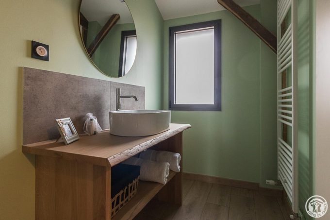 31G301726-c69a7b6542624b04b9f095beca8fec1c