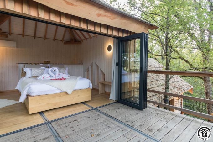 31G301727-06017992fe524e02aceb7c17126f36ed