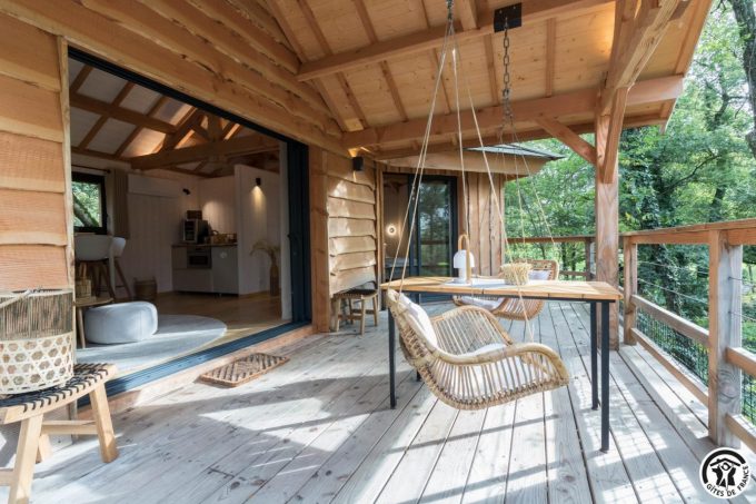 31G301727-15321eb829294361aab52aca576a14f0