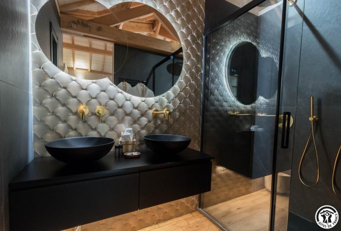 31G301727-4d1986fca21c4e2883d947af3dc67be9