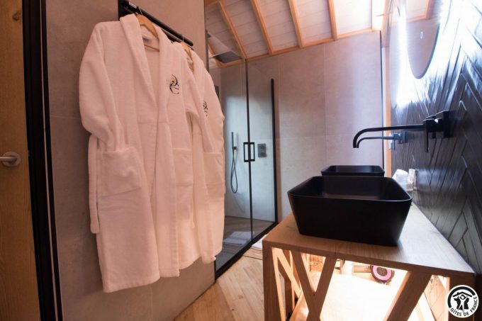 31G301727-5508d18ac8124077ae6f9699c1775100