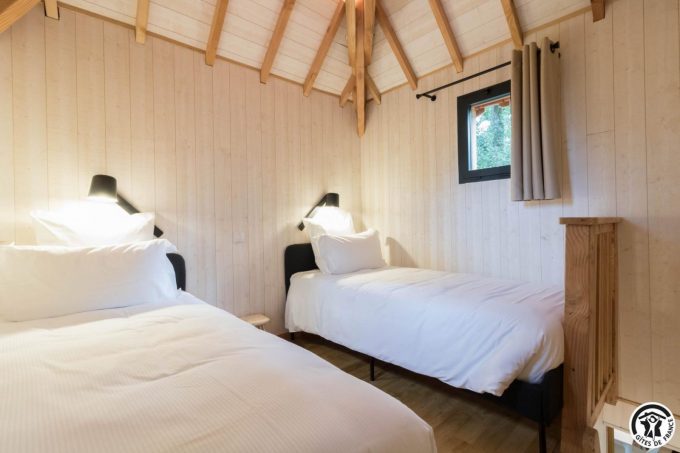 31G301727-639f0e119dde4538938561ecf0578c56