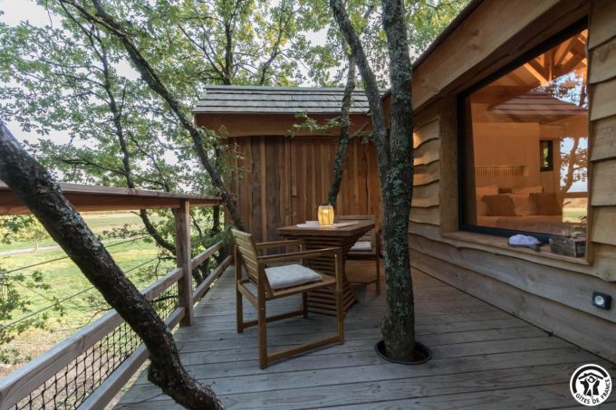 31G301727-95a5a00333a646468d4cdff56f895d60