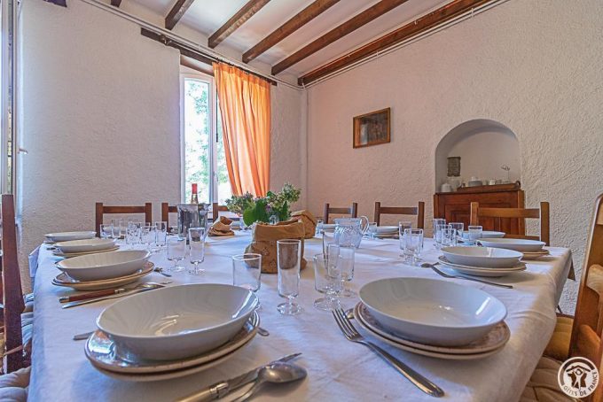 31G301778-11740f6af9aa42bfba7ec1bc5088a030