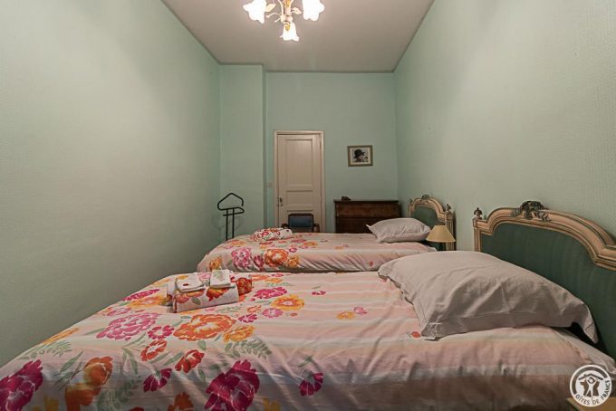 31G301778-5ef1357a53364ba9848028a43c750f10