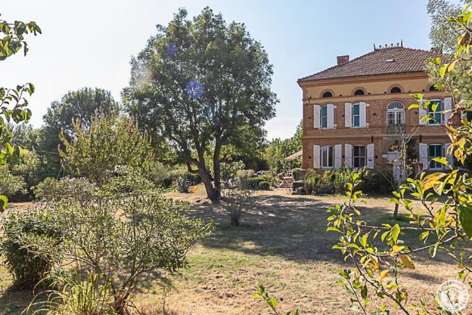 31G301778-abe6c07ad7f94b968c2137a3bd4a8a73