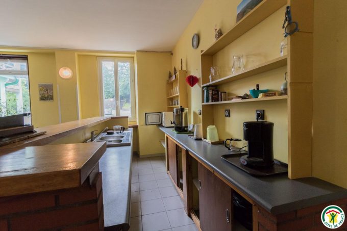 31G400525-289a168b757a47c8922814db3ff57d14