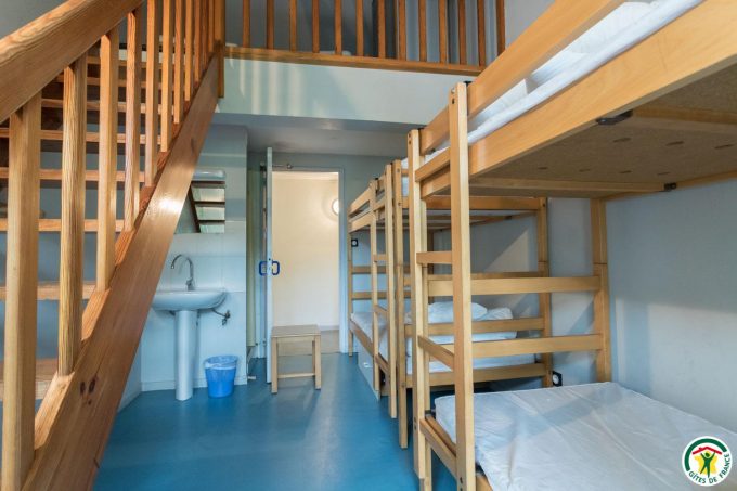 31G400525-59c1026bfc44458dbb86b6182d477d12