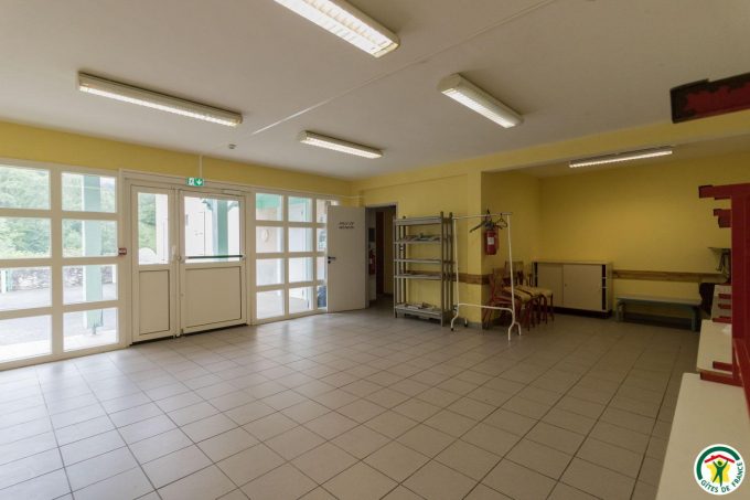 31G400525-601df0cf0ef14074a13d177de7cc1707