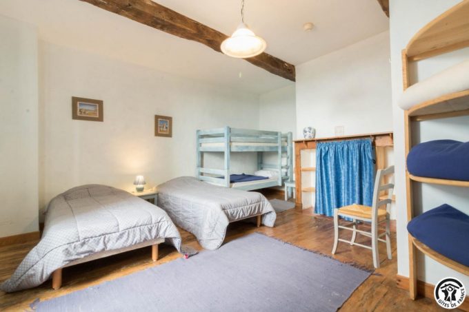 31G400541-3a21ae26ec0a4cbbb6d093aca3328465