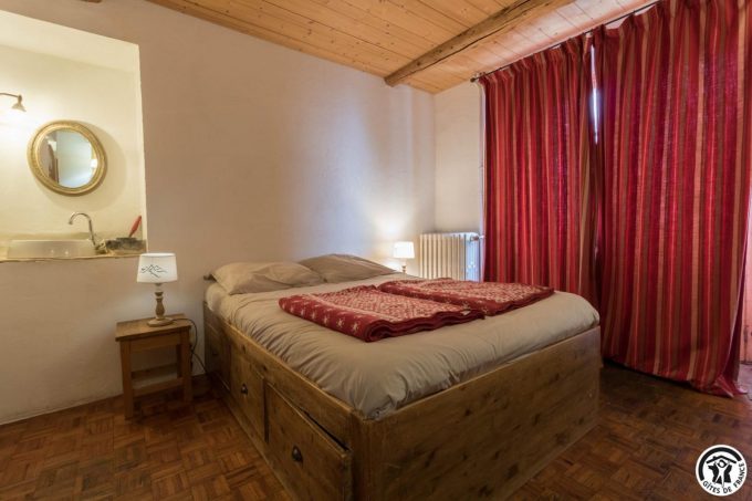 31G400647-604bfdfaf52247b9b46ba4d8a73a53ff