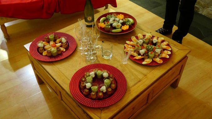 31G400647-cb93ab0c919e46b391a7fcbb9b18ee49