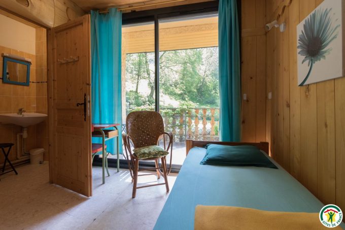 31G400762-6af45337cd03481180004dce51ed5dd0