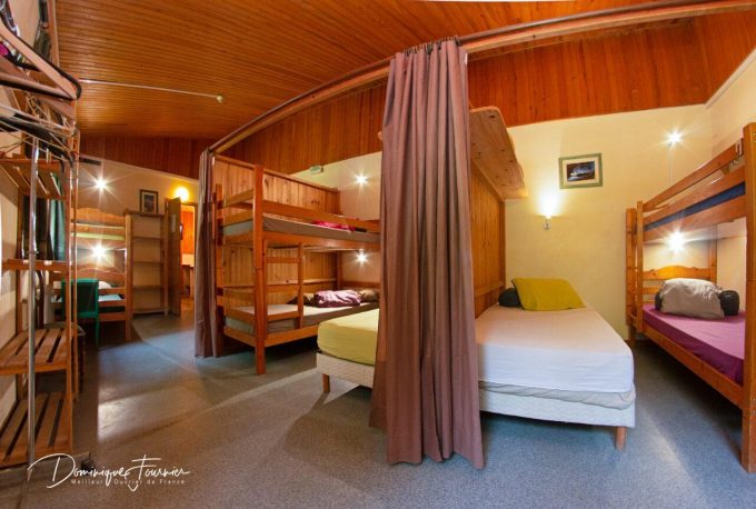 31G400939-f0ab9f5c2ea34cedac8c2fa0708ab1da