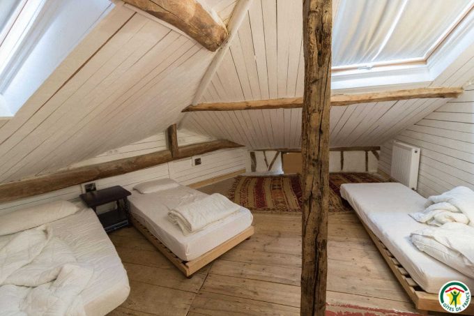 31G401200-18bfc3d57c02429f9cde32893cd66d30